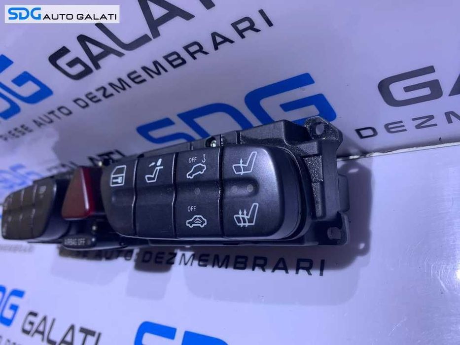 Consola Buton Butoane Avarii Incalzire Scaune Blocare Deblocare Usi Portiere Mercedes Benz W203 C Class 2000 - 2007 Cod 2038210151