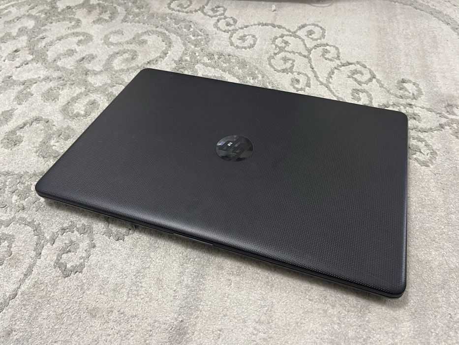 Продам ноутбук Hp 250 G6 Core i3-5005