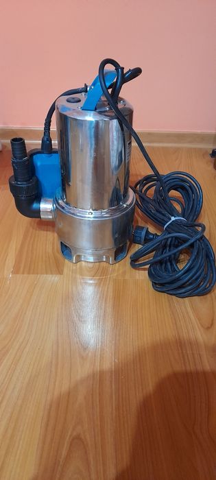 Vand pompa submersibila Makita550w noua