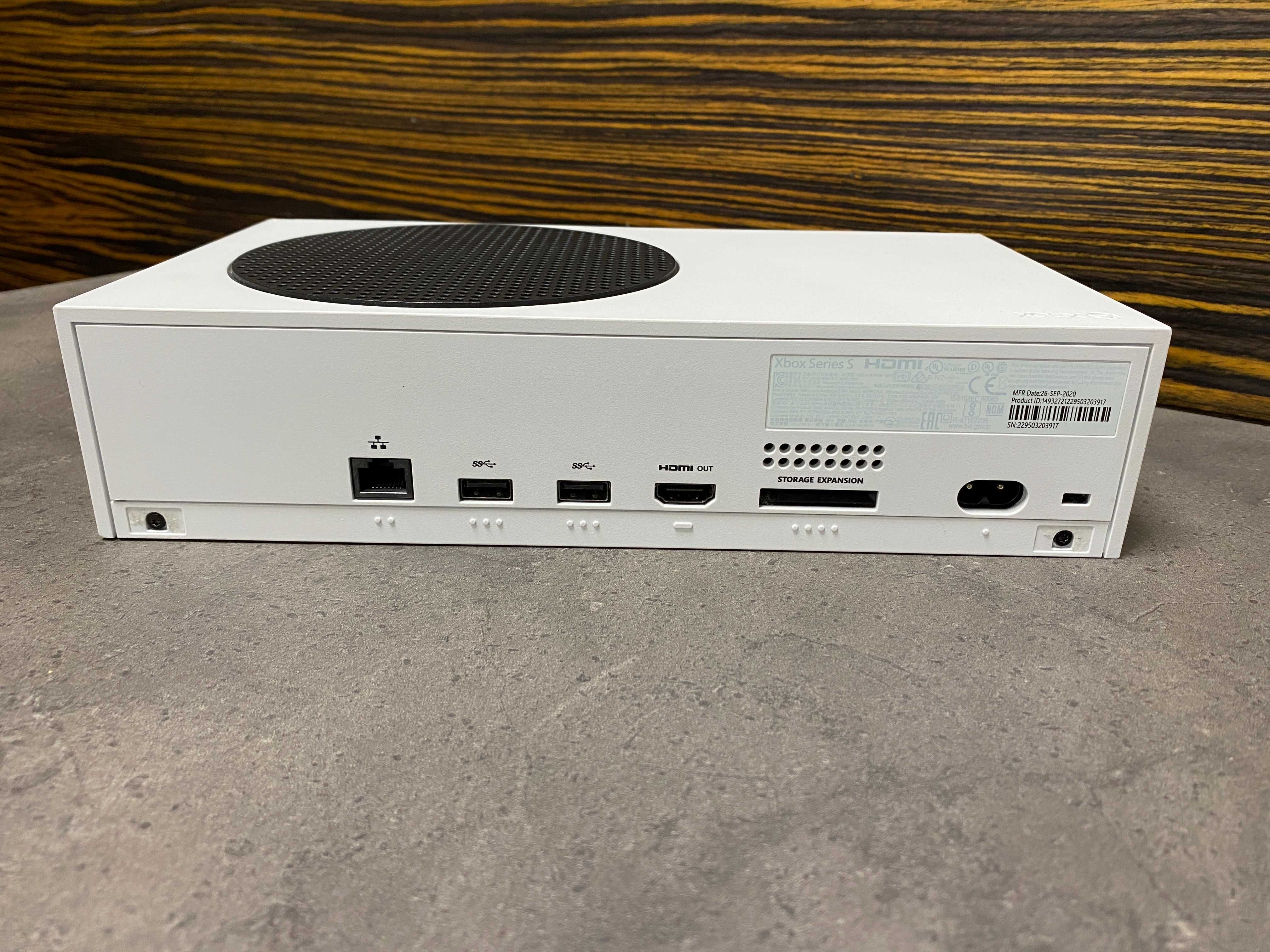 Конзола XBOX series S 512GB