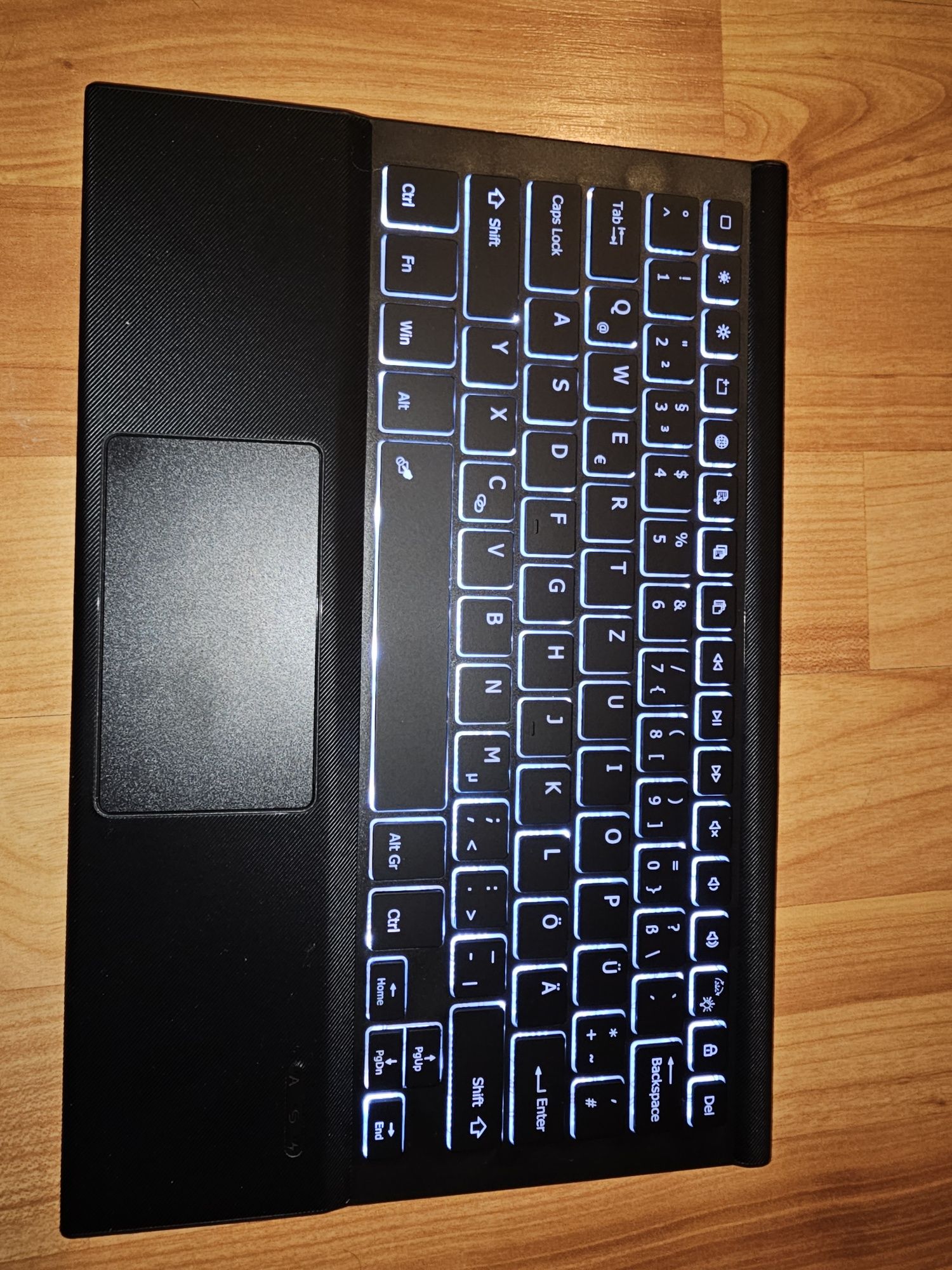 Husa cu tastatura Lenovo Tab p12
