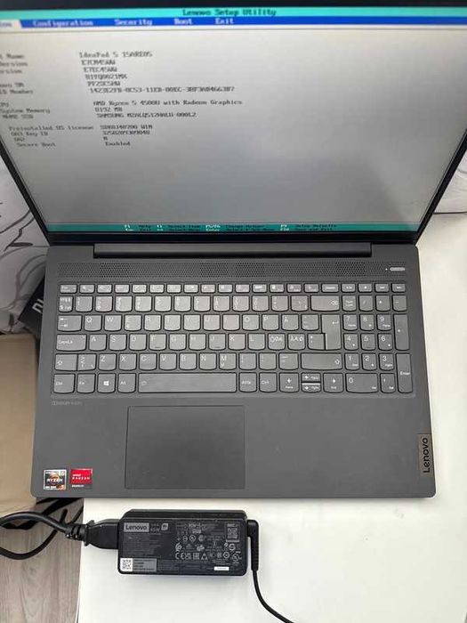 Laptop Lenovo IdeaPad 5 15ARE05, Ryzen 5 4500u ,8GB RAM, Ssd