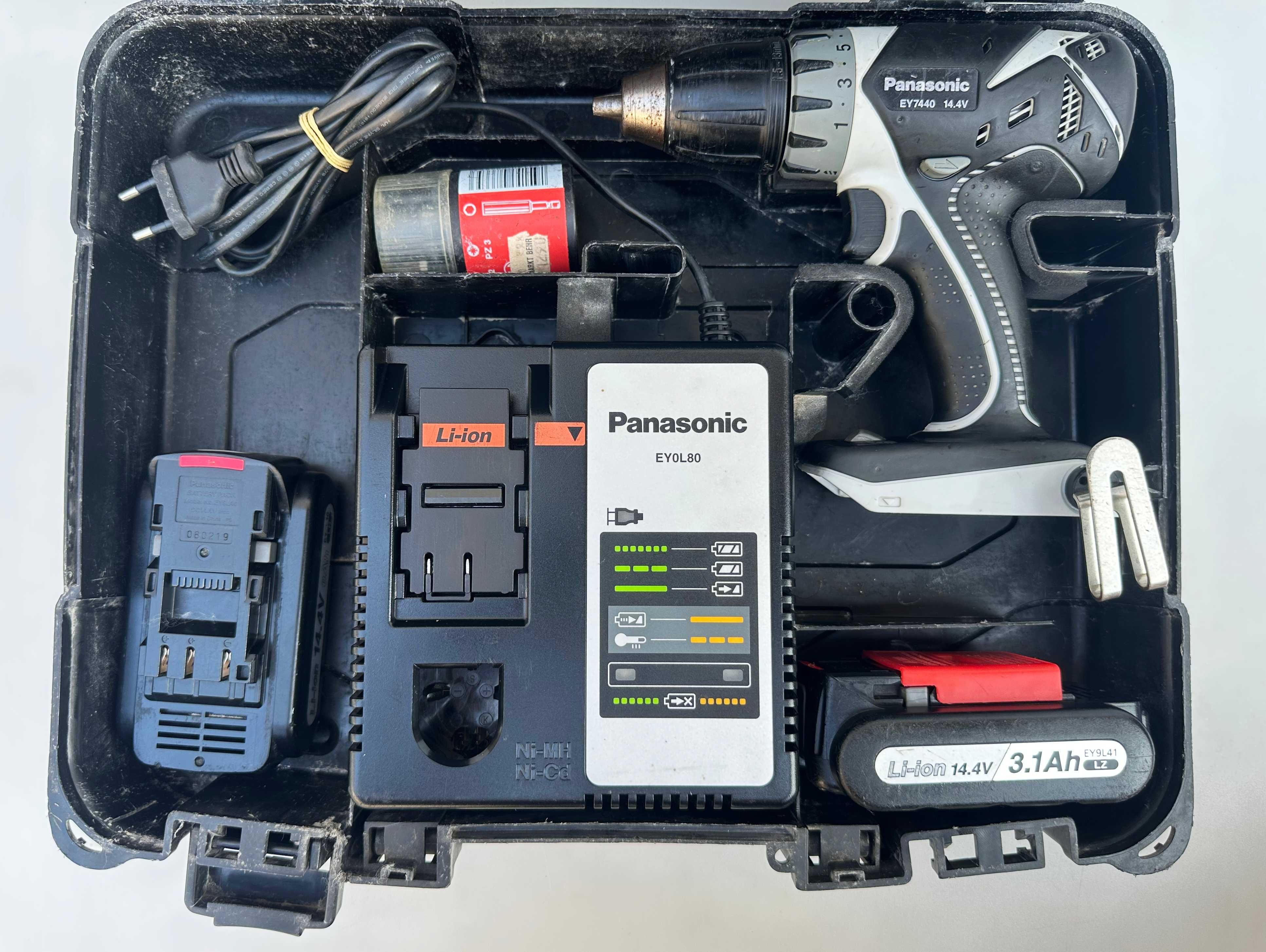 Panasonic EY7440 - Акумулаторен винтоверт 14,4V комплект