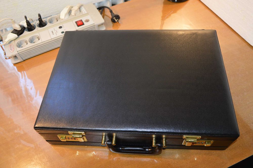 Servieta diplomat(noua-nefolosita)