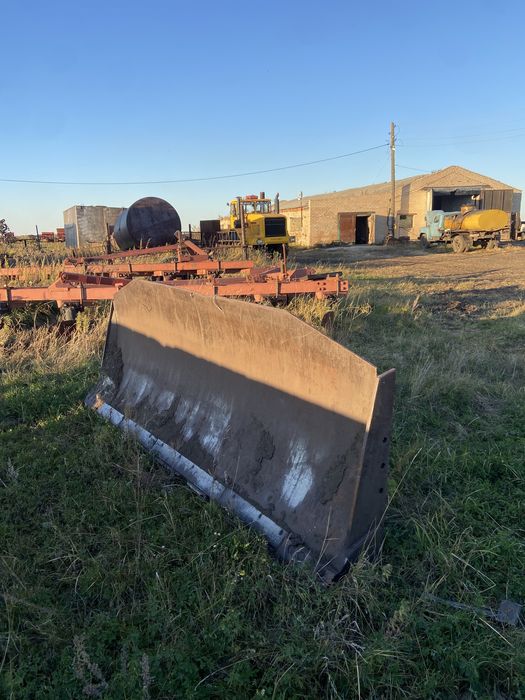 Лопата задняя К700