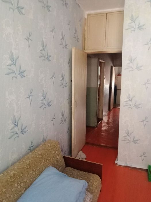 Чирчик шахар 
8-микрораён бобур парк ёнида   
#3-хона 4-этаж 
Кварт