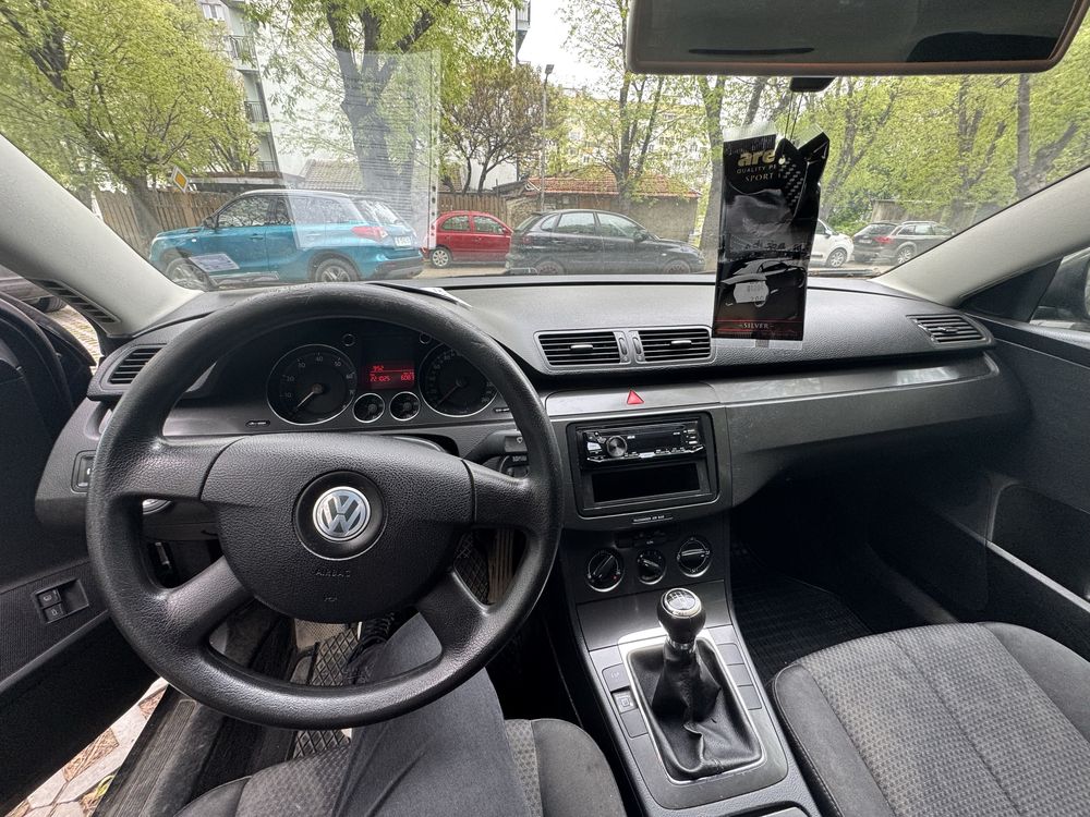 Volkswagen Passat B6 комби 1.6 бензин/газ 102 к.с.