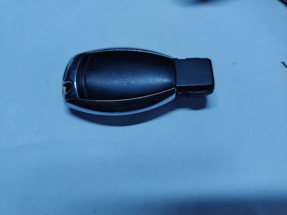 Ключ за мерцедес w221 Mercedes w221