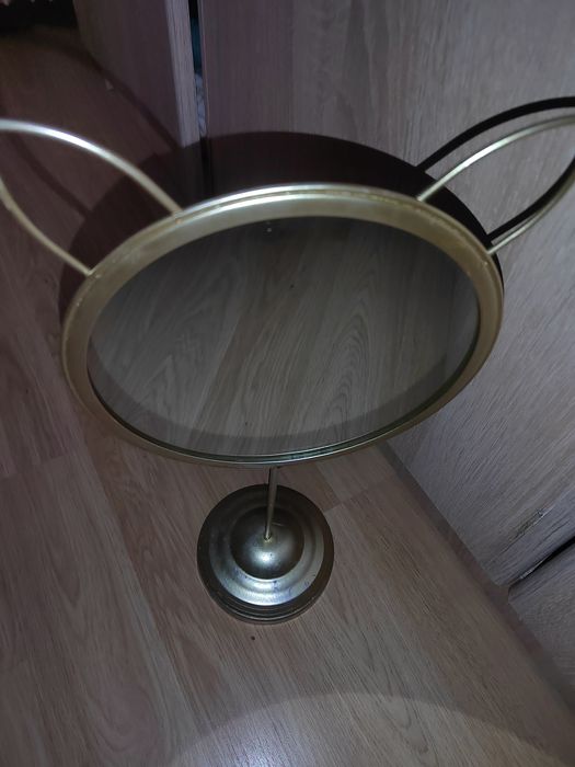 Oglinda cosmetica cu urechi