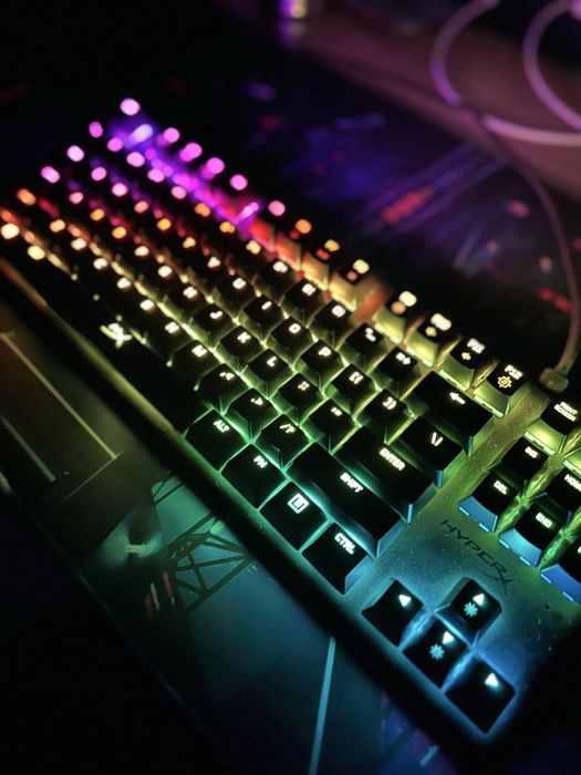 Игровая клавиатура HyperX Alloy Origins Core (Blue Clicky)