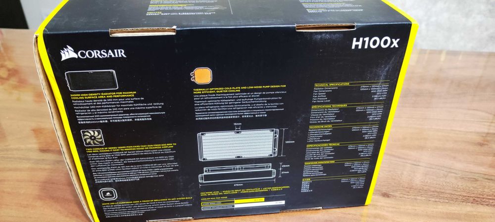 Водно охлаждане Corsair H100x за процсори AMD/INTEL