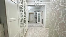 Продам 5 комнатную квартиру в мкр Бирлик Гаухар ИмпериЯ