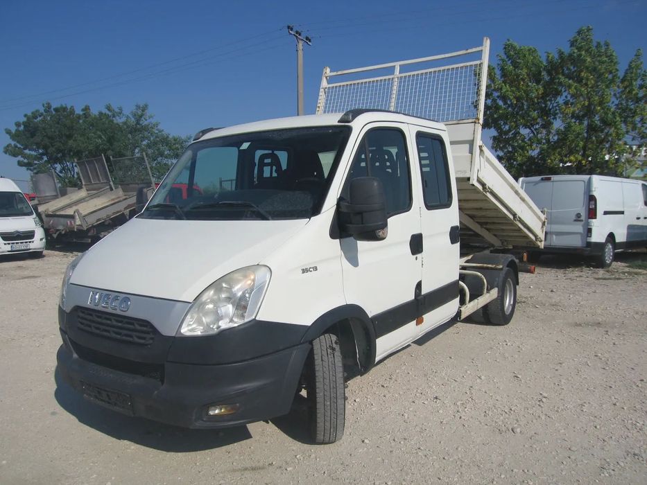 Iveco DAILY 35 C 13 ,  7 LOC. BASCULABIL , CLIMA . Daily 35 C 13 , 7 Loc. Basculabil, Clima , Euro V .