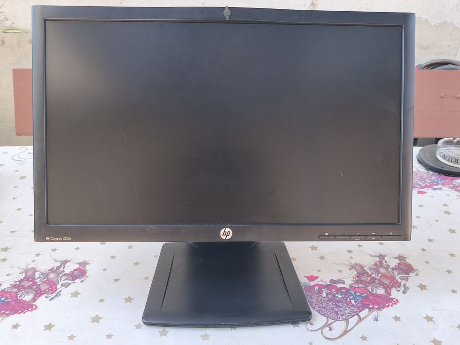 Monitor HP Compaq L3211c