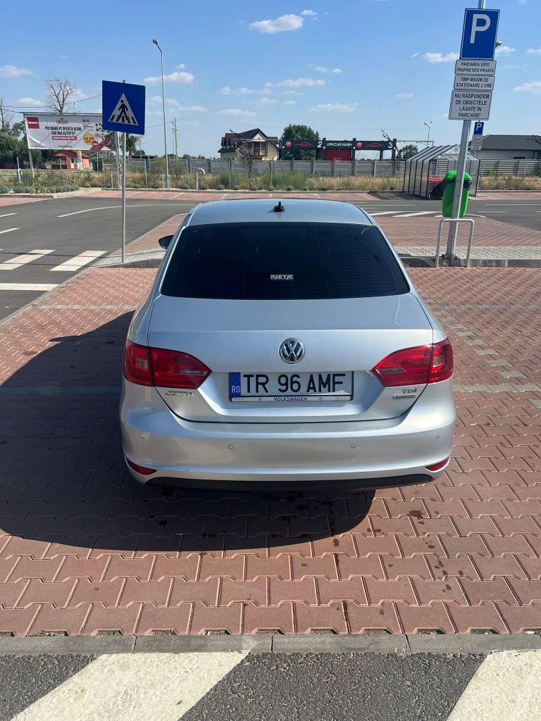 Vand VW Jetta an 2012