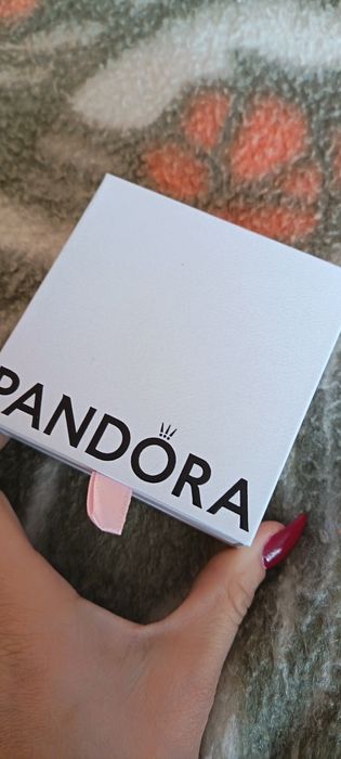 Гривна Pandora, оригинална е.