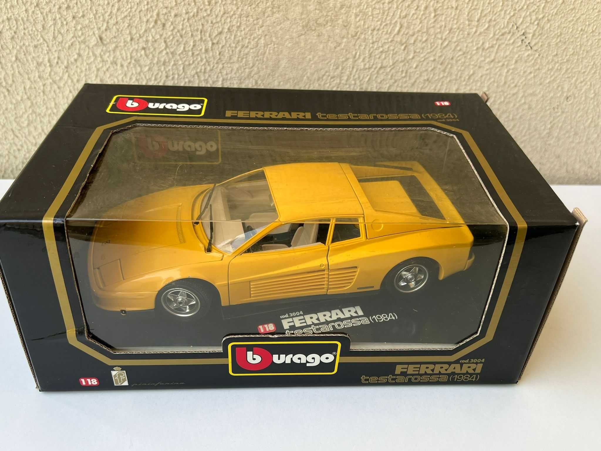 Macheta Auto 1/18 Burago Ferrari 512 Testarossa 1984