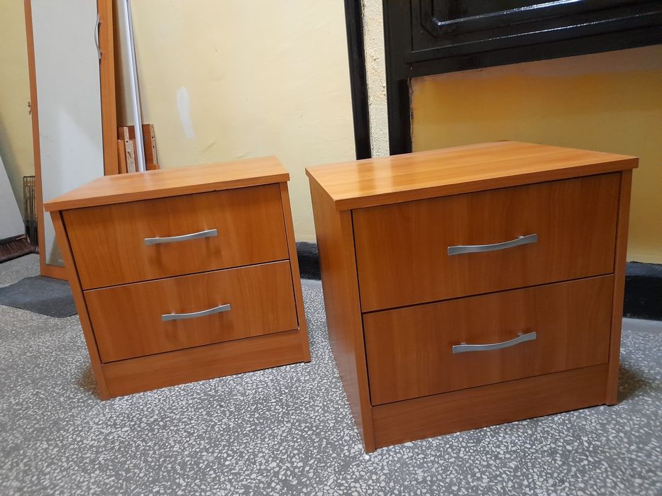 Обзавеждане/спален комплект гардероб,спалня и нощни шкафчета