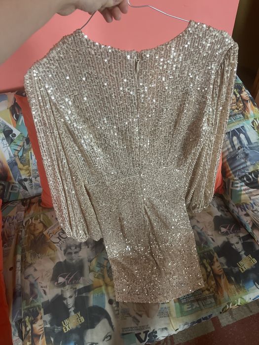 Празнична рокля