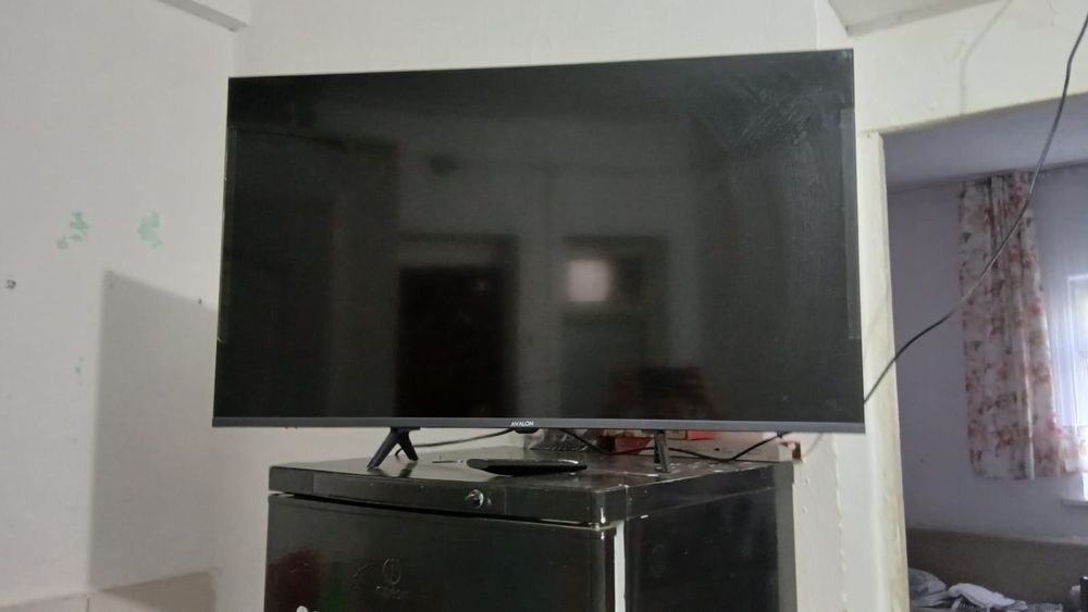 Телевизор AVALON марка