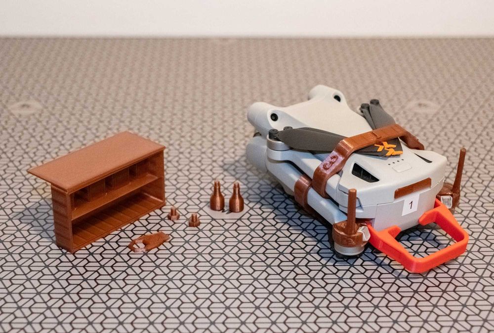 Dronă DJI Mini 3 Pro, DJI RC-N1, charger, 2 baterii mari, filtre ND