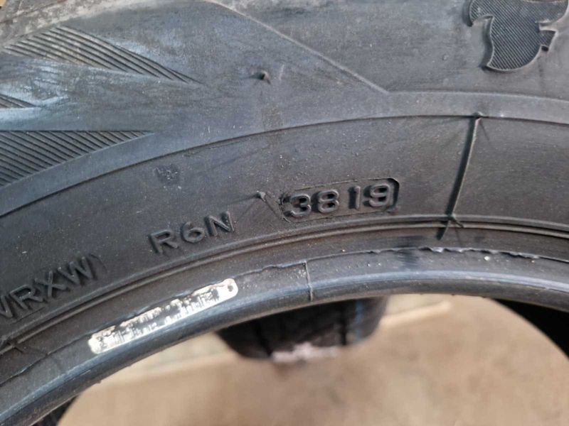2 Firestone R16 205/60
зимни гуми DOT3818