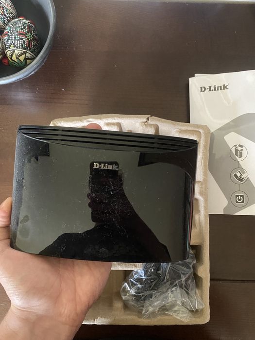 Switch rețea D-Link DES-1008D – 8 porturi