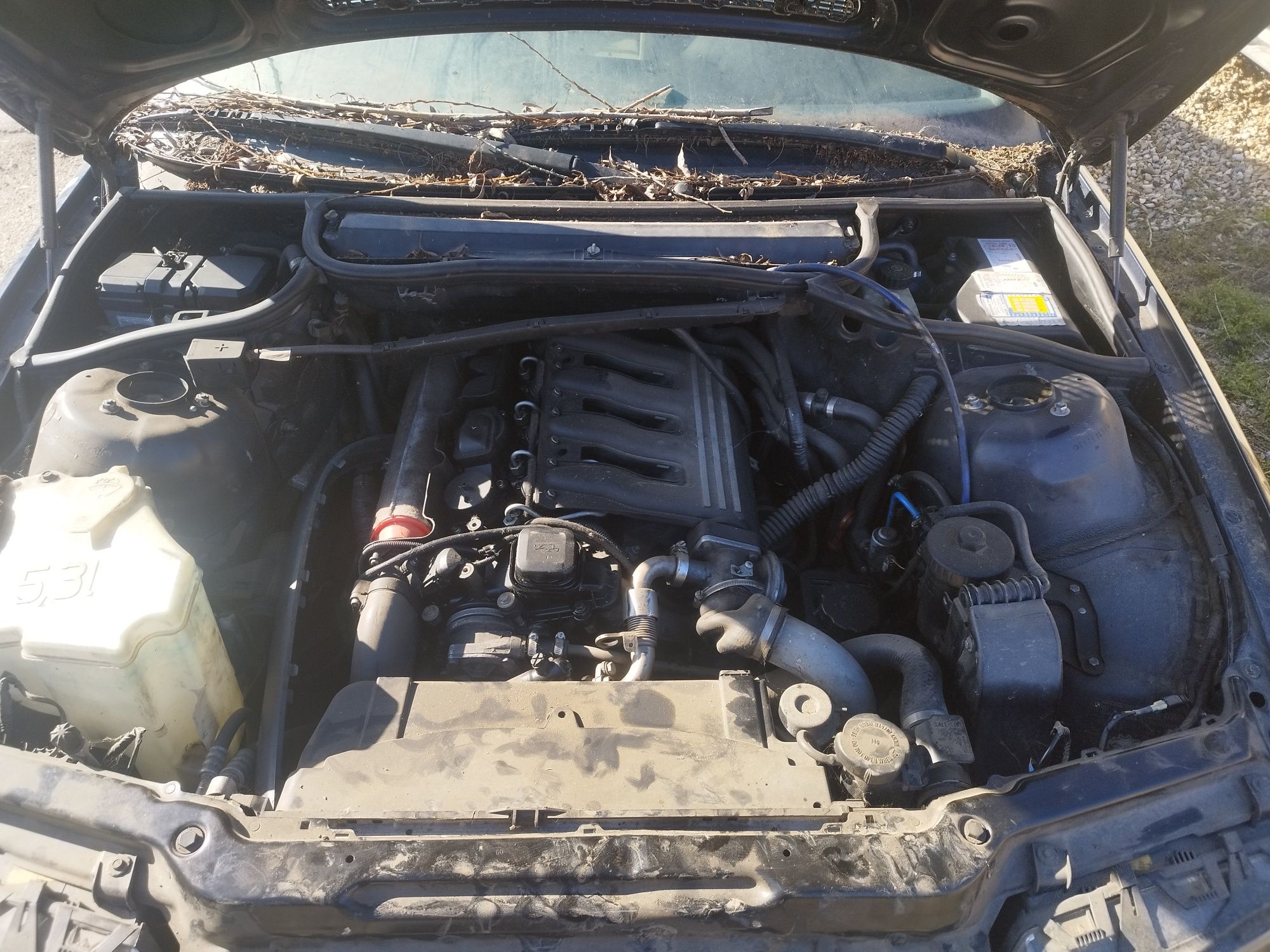 Продавам два броя BMW E46 320D 136 на части