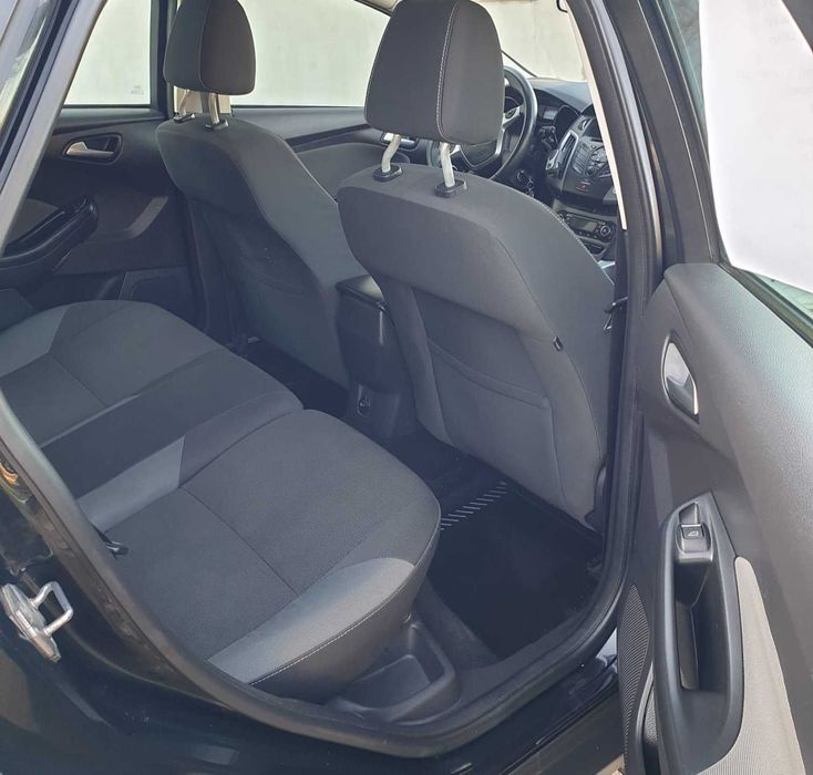 Ford Focus Titanium 2012
