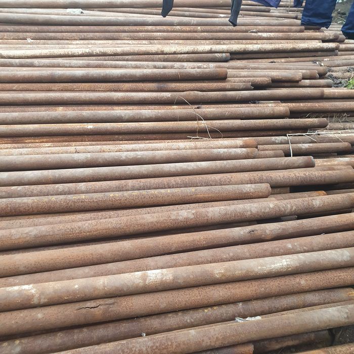 Teava trasa 76×4  25 lei/metru