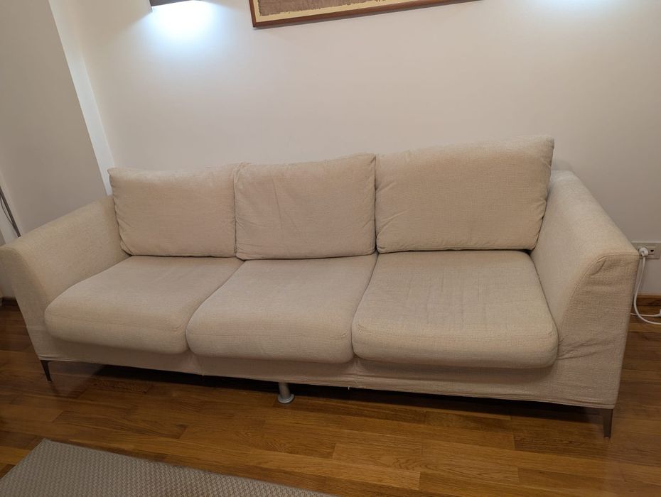 Canapea 3 locuri