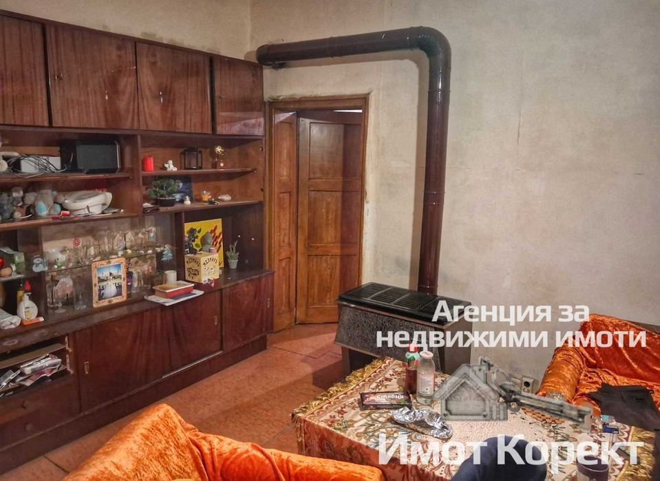 Имот Корект продава 2-Стаен апарт 67м2