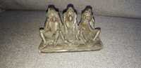 Статуетка три мъдри маймуни