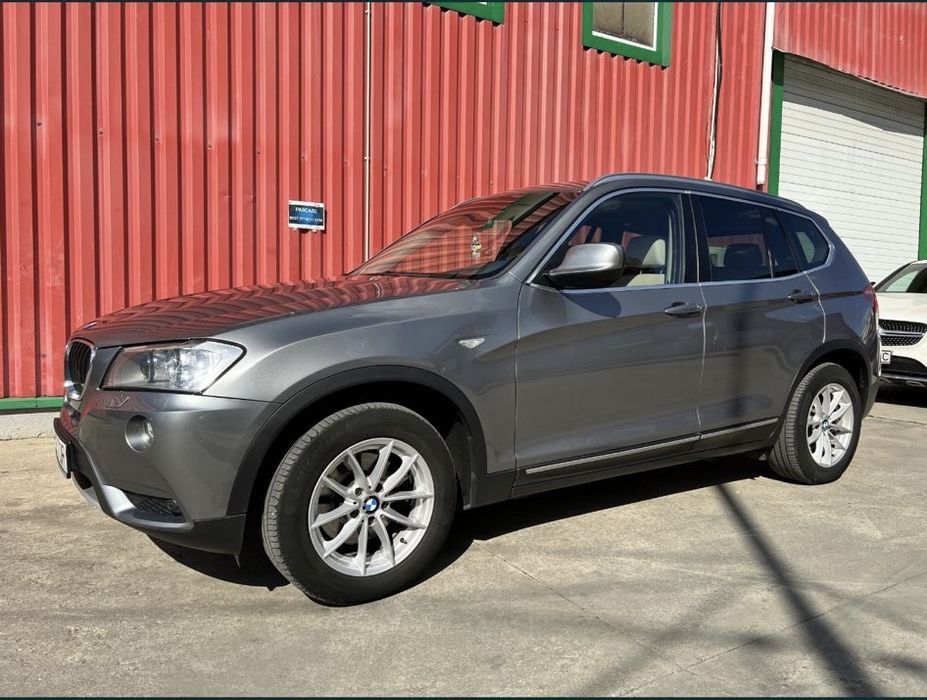 Vand Bmw X3 F25 an 2012 cutie manuala