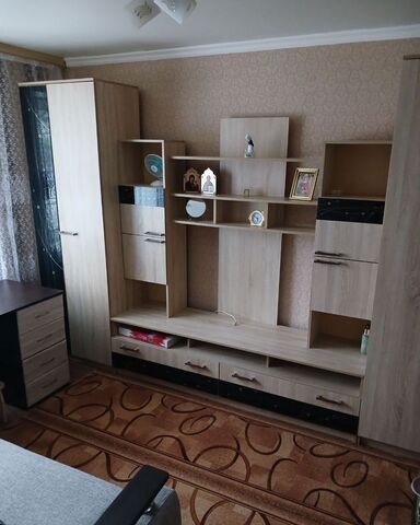 Продам горку в гостиную