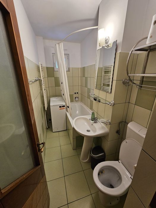 Inchiriez Apartament 2 camere Curcubeu