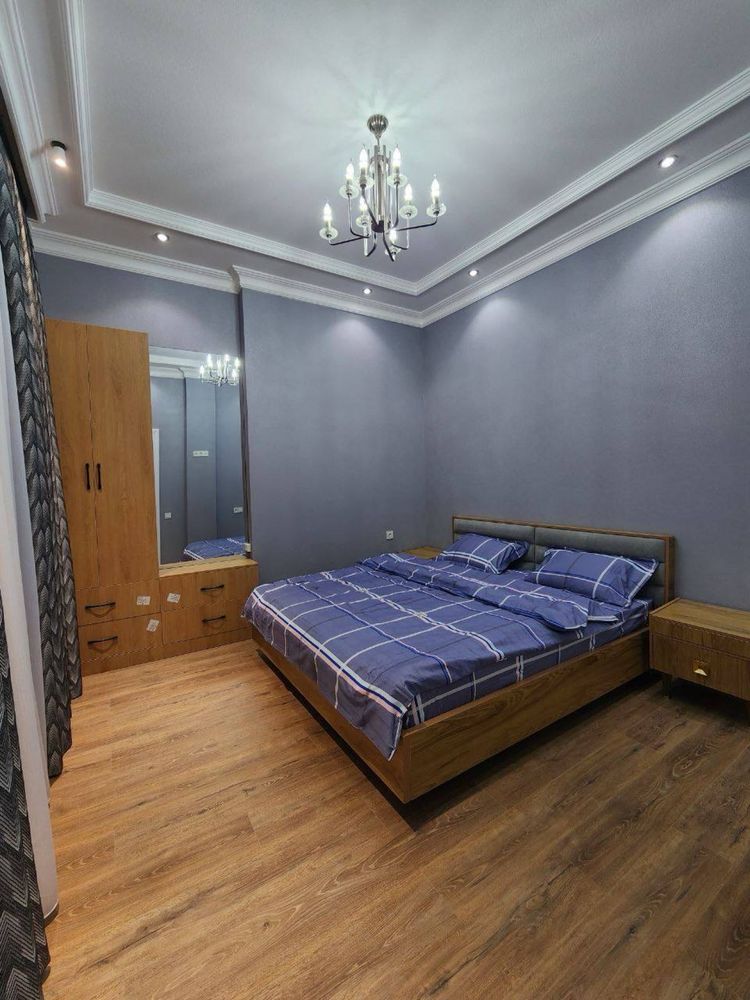 Продается 3 этажный дом площадью 1 соток по ул. Узбекистанская