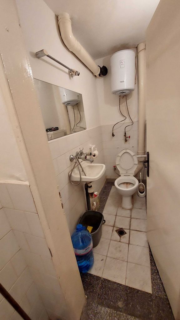 Продава се Магазин в Пловдив, Каменица 1 - 38 кв.м за 1185 €/кв.м - Снимка #3