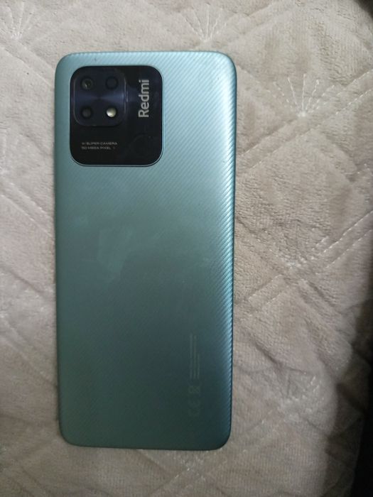 Продам не рабочий телефон Redmi 10C