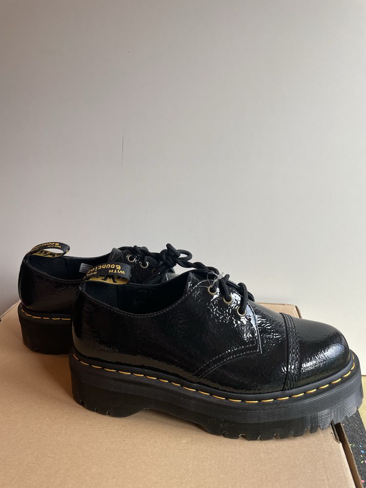 Уникални обувки лоуфър Dr. Martens 2бр. 38 и 42 номер
