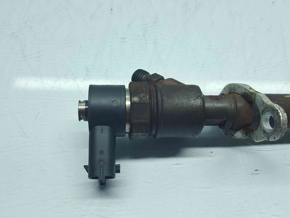 Injector  Volvo S80 II [Fabr 2006-2016] 30777526 2.4 D5244T4 136KW / 1