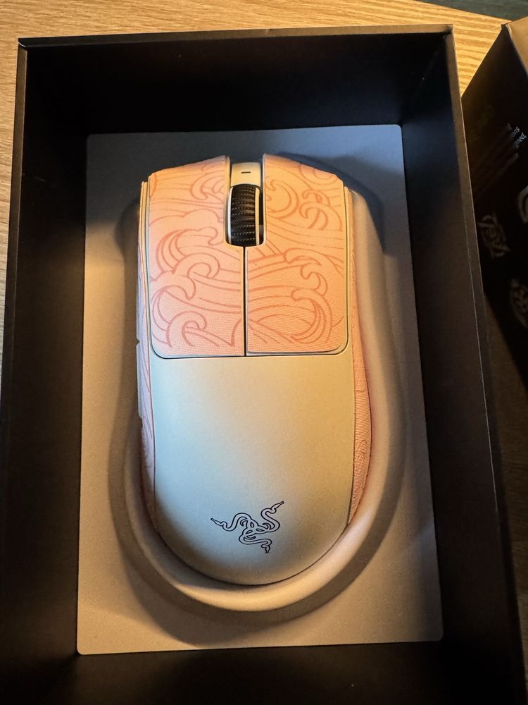 Мышь Razer deathadder v3 pro беспроводная