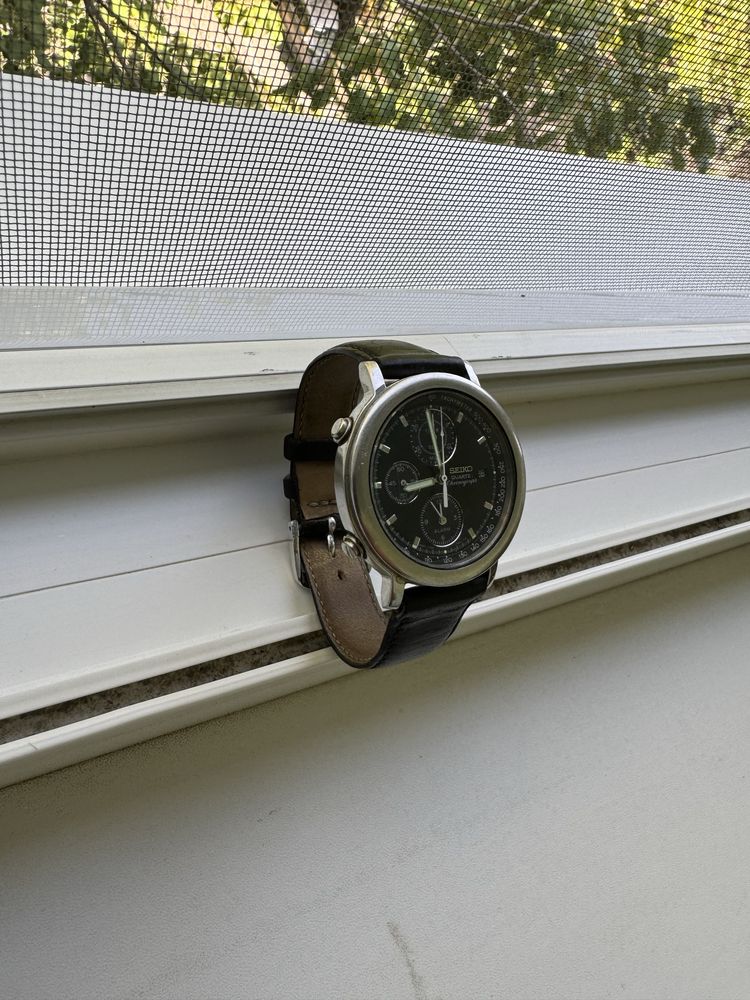 Ceas seiko cu bratara din piele!