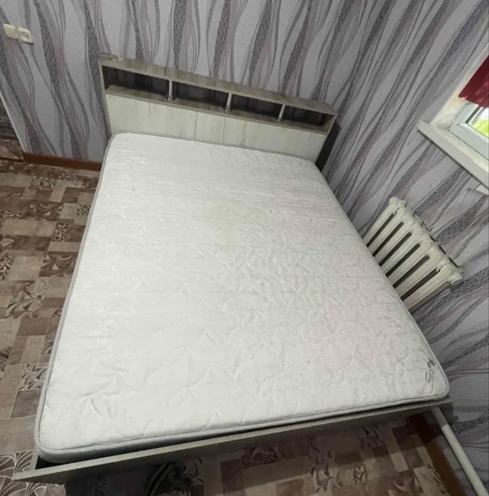 Двухспальный кровать