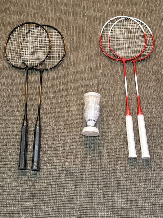 Set BADMINTON cu FILEU 4 jucatori