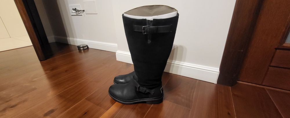 Vând cizme inalte rider UGG originale mas 36