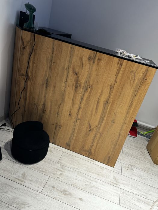 Продам ресепшн в хорошем состоянии