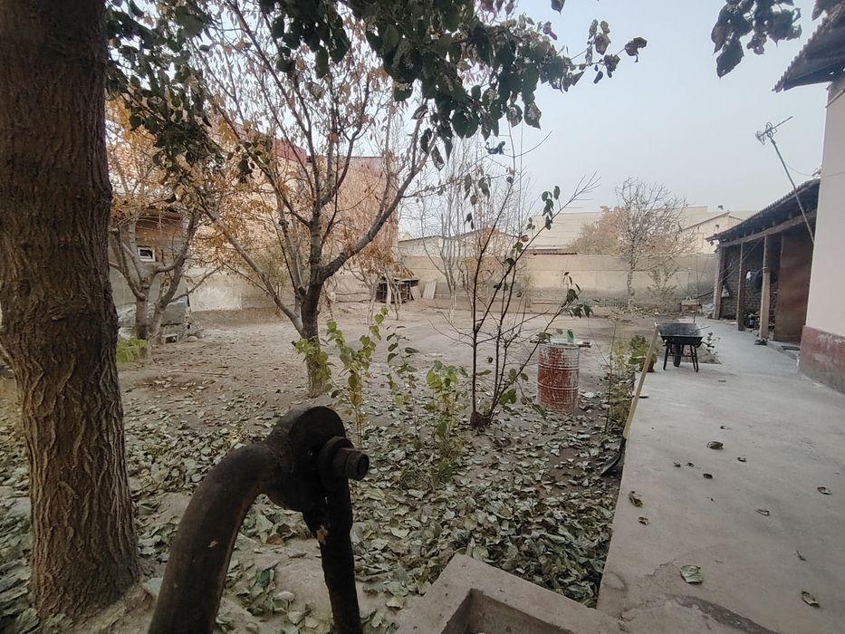 Ермозор Масжид Йонида 4 сотих йер Сотилади