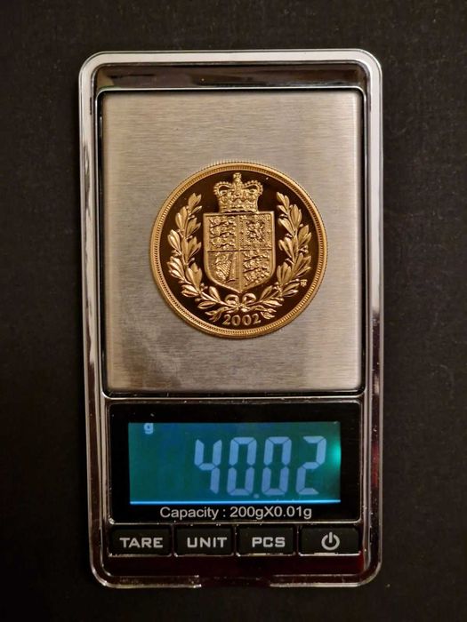 Златна Монета Петорен Британски Суверен 2005 и 2002, 1 и 1/2 суверен