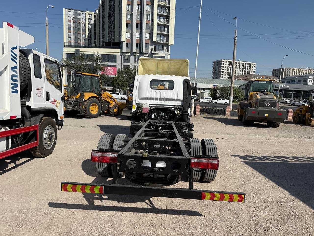 в наличие! Шасси FAW Tiger V (11,3 т)